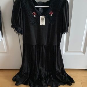 brand new hot topic mushroom dress *still with original tag*